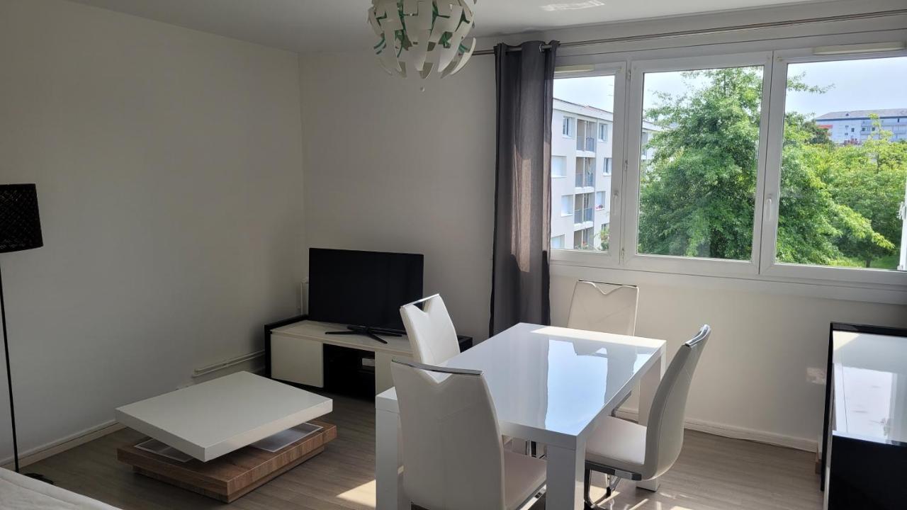 Appartement Lumineux Cholet Dış mekan fotoğraf